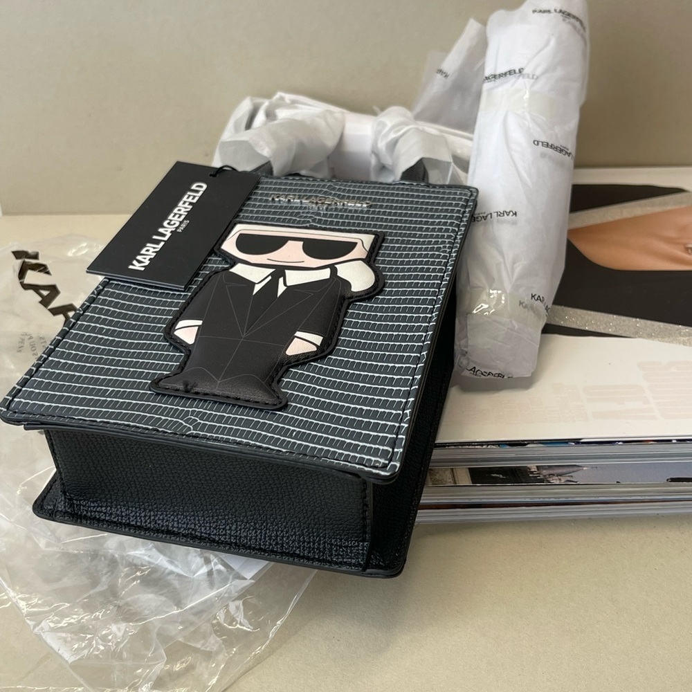 (new+tag in plastic) Karl Lagerfeld large phone crossbody with card slots inside - Picture 10 of 11